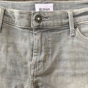 NEW | HUDSON | Amber Frayed Hem Short | Size 28